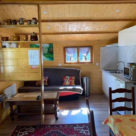 Chalet rustique, 3pièces, jusqu'à 6 personnes Urbès Esterno foto