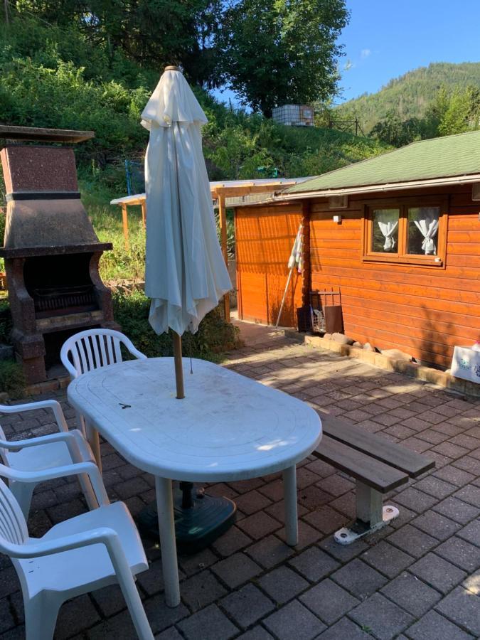 Chalet rustique, 3pièces, jusqu'à 6 personnes Urbès Esterno foto